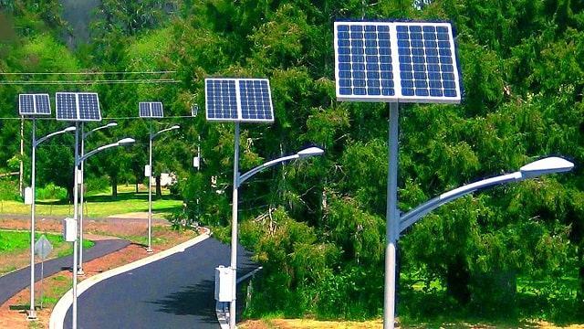 Đèn năng lượng mặt trời tại Ninh Thuận được ứng dụng khá phổ biến