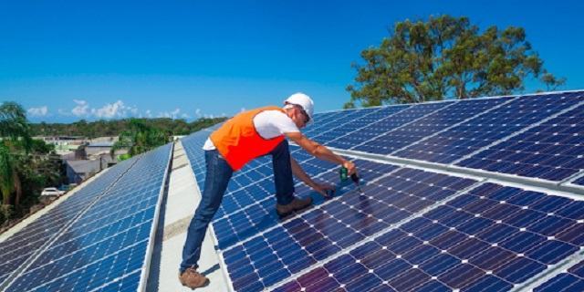 Dịch vụ lắp điện mặt trời Bình Dương đang nhận được rất nhiều sự quan tâm của khách hàng hiện nay