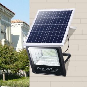 Việt Nam Solar cung cấp đèn năng lượng mặt trời tại Cần Thơ. 