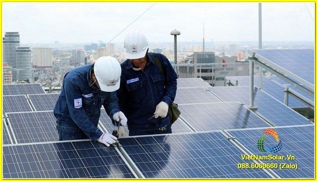 Việt Nam Solar với đội ngũ kỹ sư lành nghề và được đào tạo bài bản