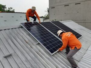 Giá thành lắp đặt pin mặt trời