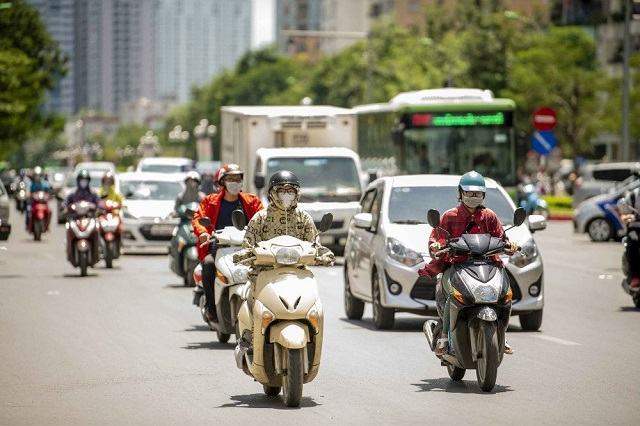 Ảnh 2: Việt Nam có nguồn ánh sáng mặt trời dồi dào Ảnh 2: Việt Nam có nguồn ánh sáng mặt trời dồi dào