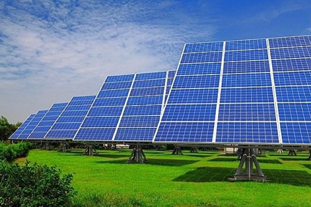 Nguồn điện năng lượng mặt trời là gì