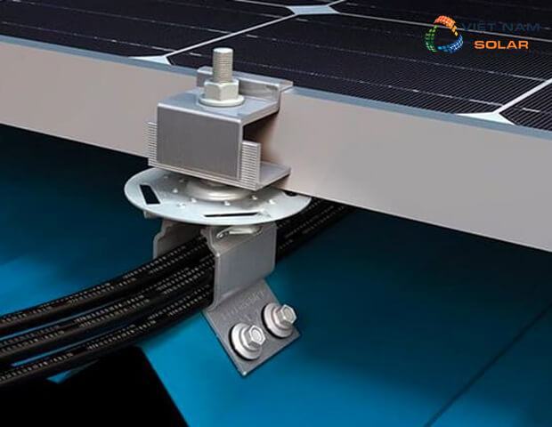 Cách lắp pin năng lượng mặt trời trên mái tôn như thế nào