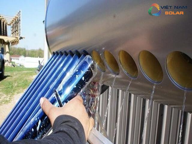Cách sử dụng máy nước nóng năng lượng mặt trời như thế nàov