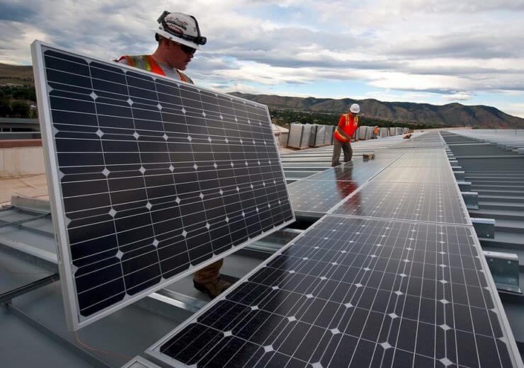 Tuổi thọ của pin mặt trời YINGLI GREEN SOLAR 