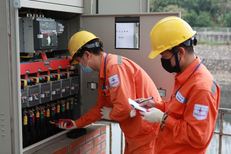 Có những yếu tố nào ảnh hưởng đến giá bán lẻ điện sinh hoạt của EVN?