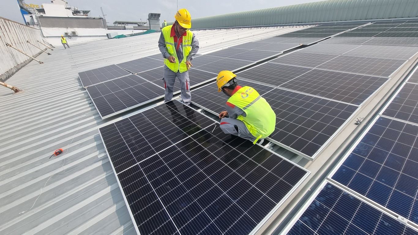 luu-y-khi-lua-chon-loai-solar-tracker