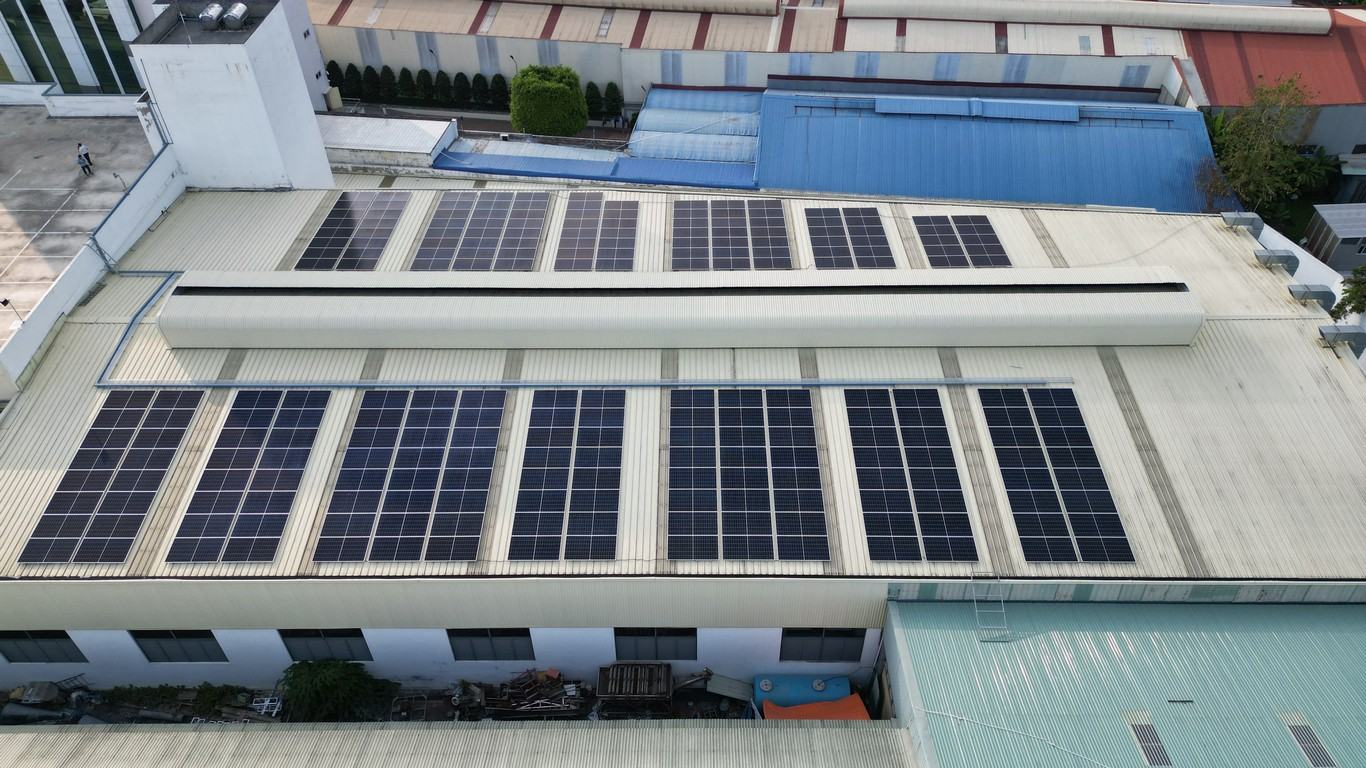 Yếu tố ảnh hưởng tới bảng điều khiển năng lượng mặt trời
