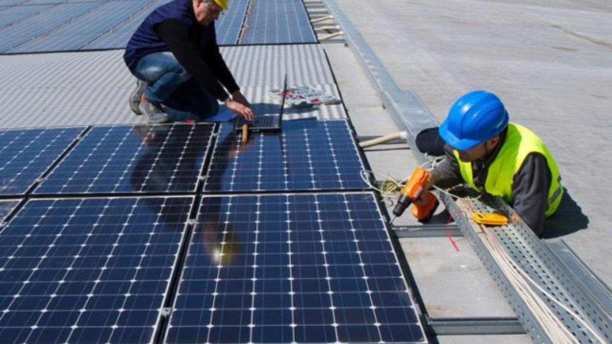 Có cần thay thế các linh kiện nào trong hệ thống định kỳ và sau bao lâu