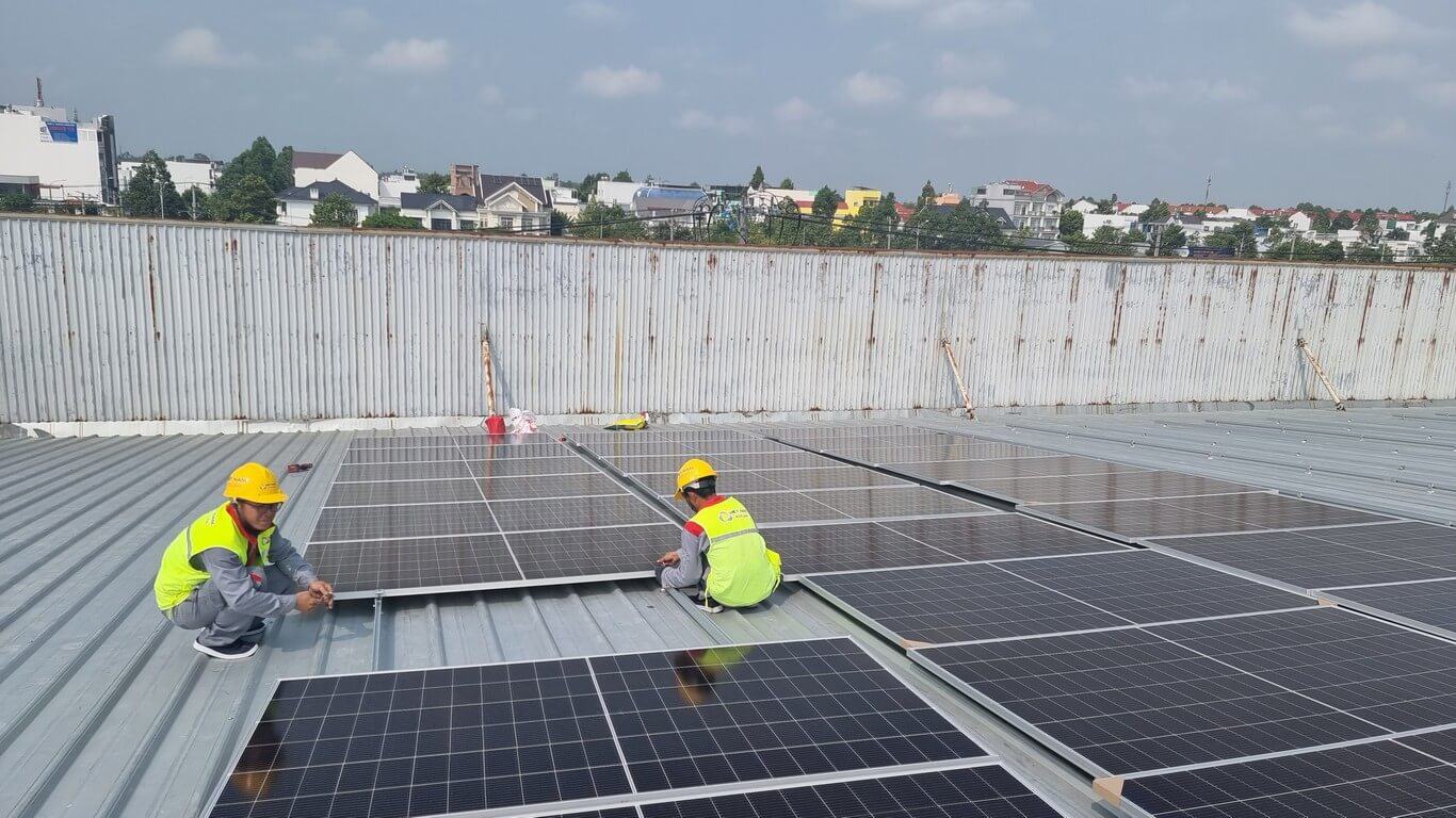 Biến tần cho bơm nước năng lượng mặt trời