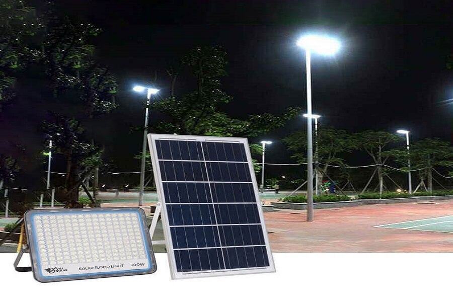 Cách nhận biết biết điện áp, dòng điện và dung lượng pin của đèn mặt trời