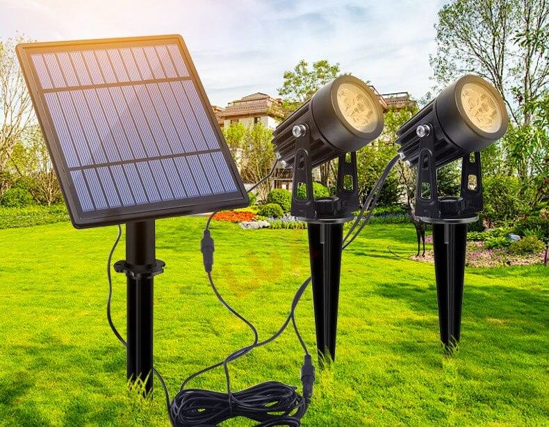 Đèn rọi năng lượng mặt trời 2 trong 1
