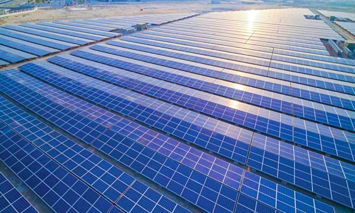 Động cơ năng lượng mặt trời là gì?