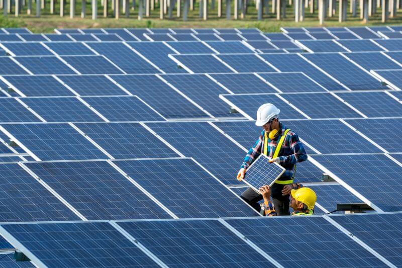 Hệ thống máng cáp điện mặt trời solar là gì?