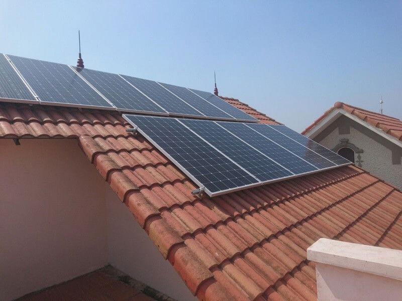 Lựa chọn loại máng cáp trong hệ thống điện mặt trời