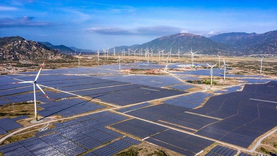 Những thành phần chính của một nhà máy điện mặt trời