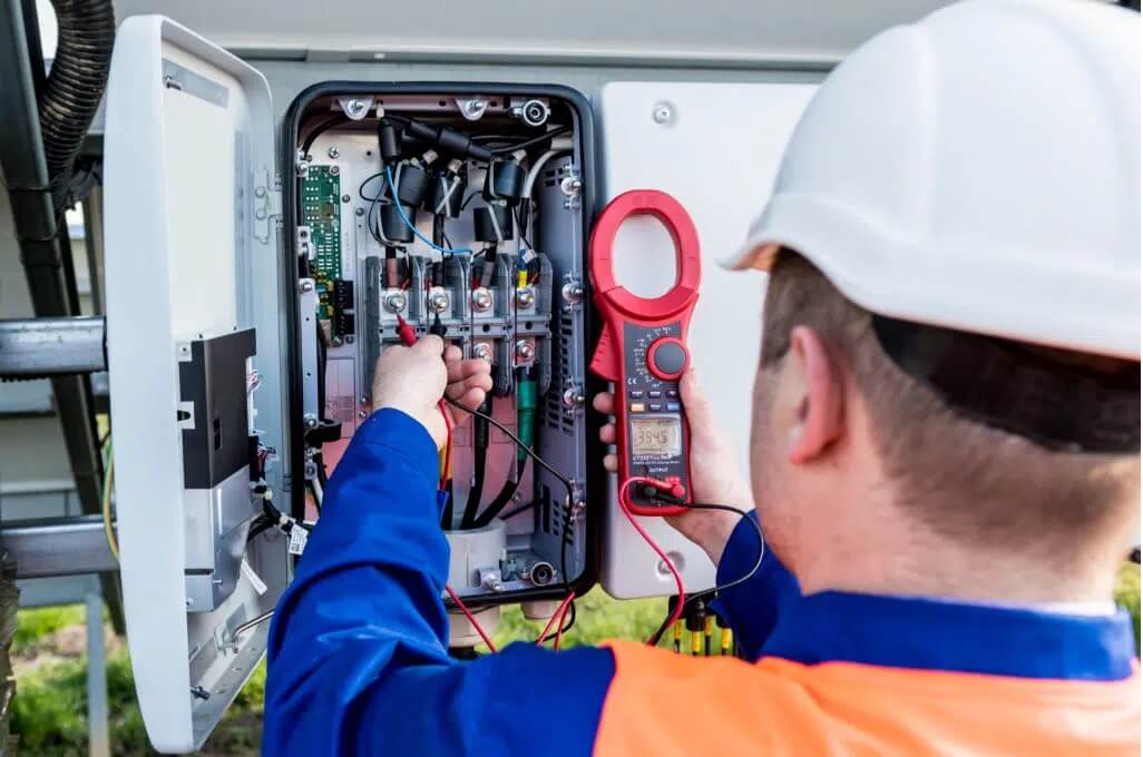 Chi phí sửa biến tần Inverter Sungrow bao nhiêu?