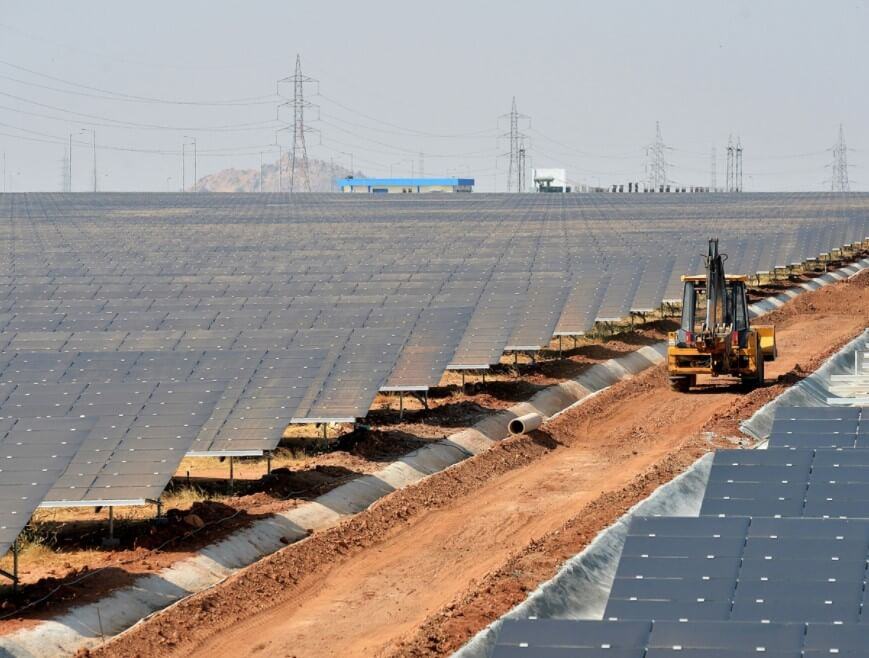 Nhà máy điện mặt trời Solar tower power plant