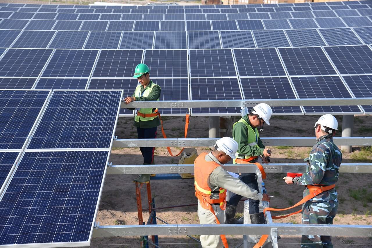 Tìm hiểu sự cố chạm đất của một hệ thống PV