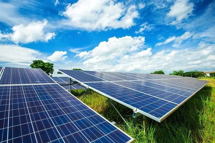 Ưu điểm của tấm pin năng lượng mặt trời 30W